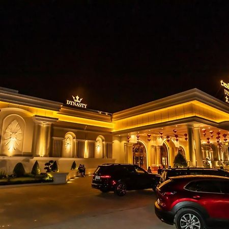 Dynasty Casino Hotel Bavet Dış mekan fotoğraf