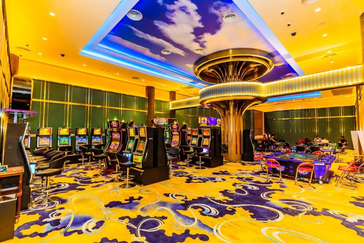 Dynasty Casino Hotel Bavet Dış mekan fotoğraf