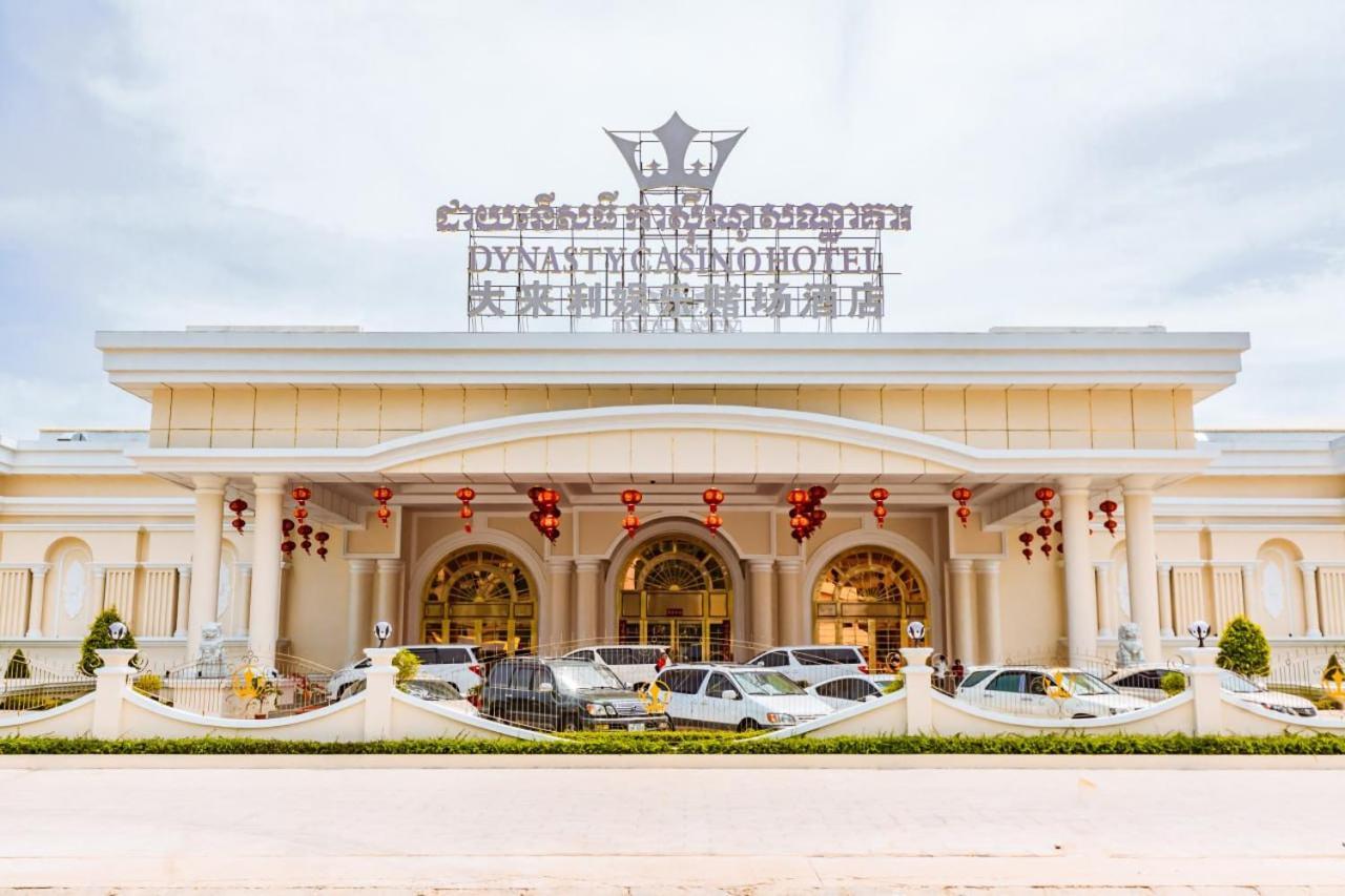 Dynasty Casino Hotel Bavet Dış mekan fotoğraf